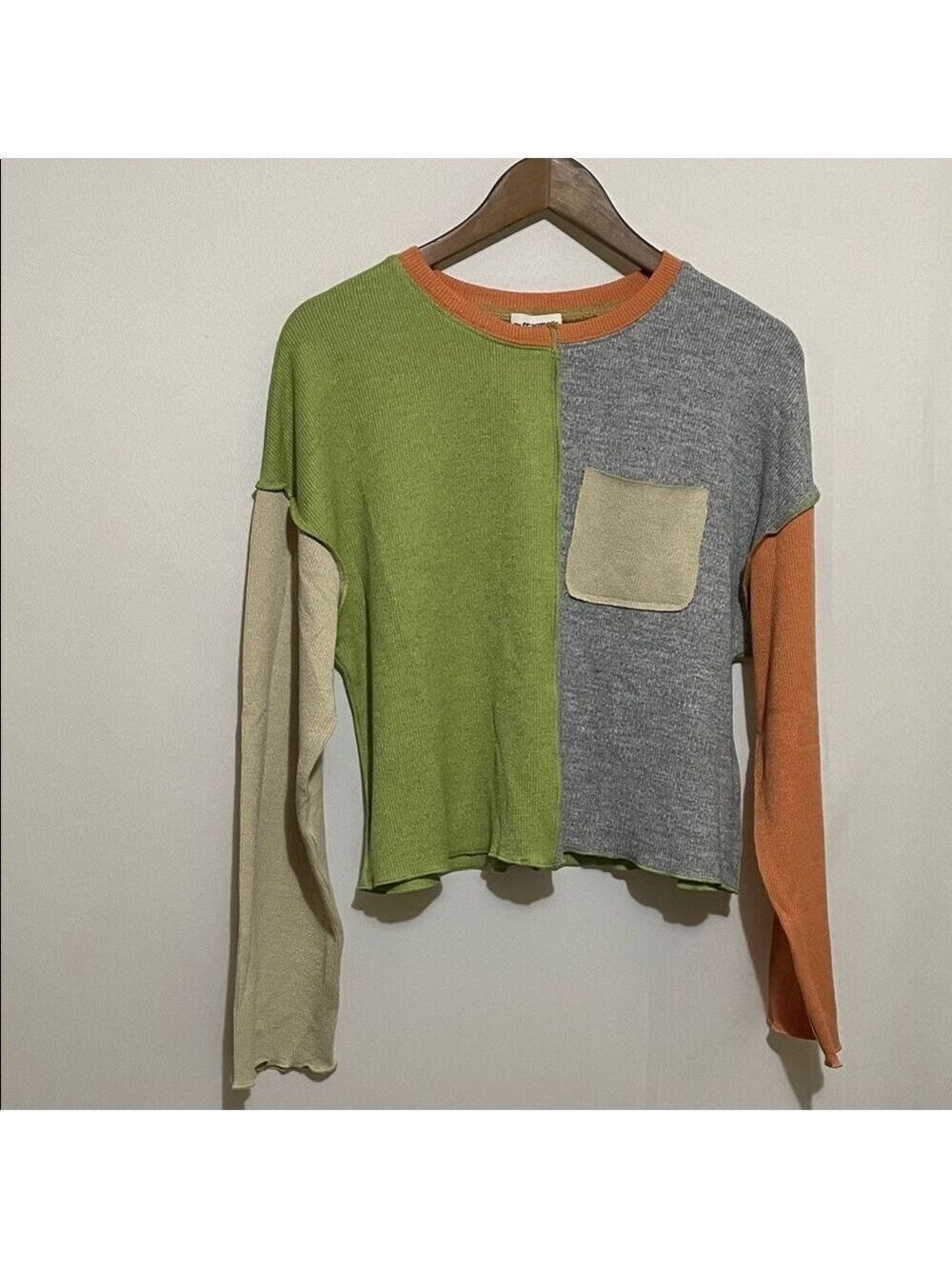 Eesome Colorblock Long Sleeve Knit Top Medium